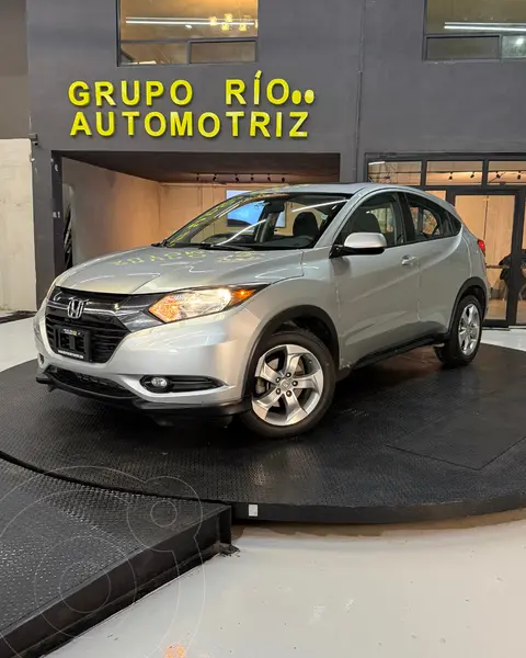 Foto Honda HR-V Epic Aut usado (2016) color plateado precio $218,000