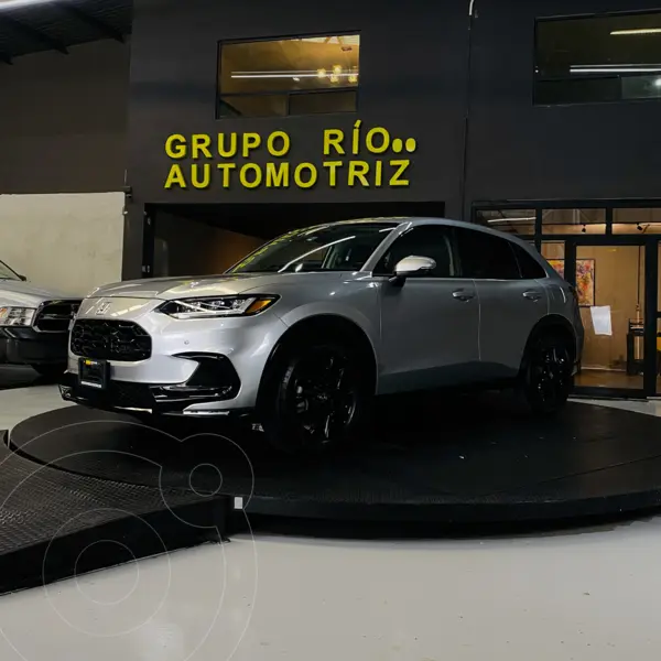 Foto Honda HR-V Touring usado (2024) color Gris Oscuro financiado en mensualidades(enganche $66,028 mensualidades desde $13,921)