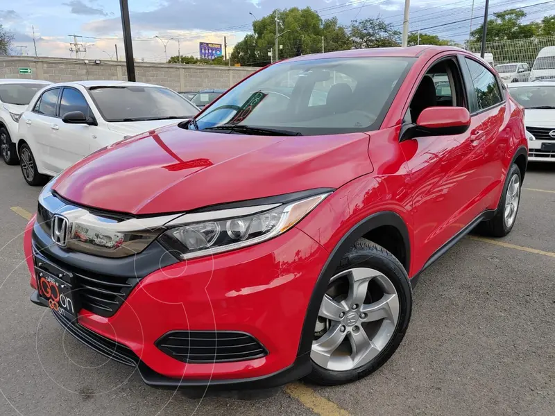 Foto Honda HR-V Uniq usado (2019) color Rojo financiado en mensualidades(enganche $85,000 mensualidades desde $6,162)