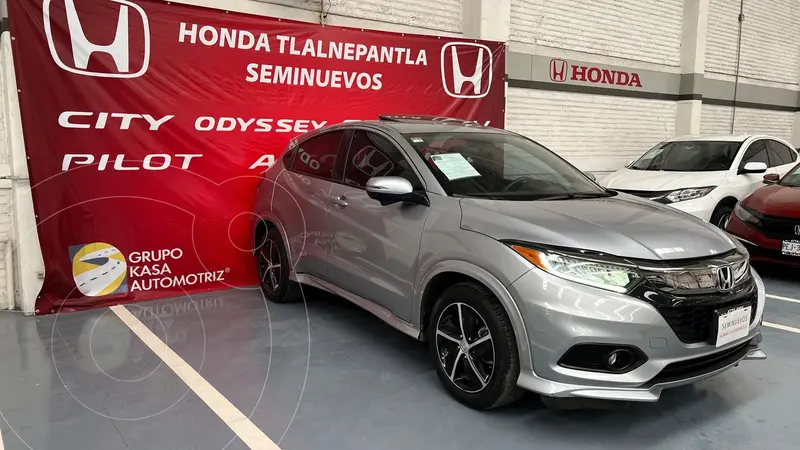 Honda HR-V Touring Aut usado (2019) color plateado precio $345,900