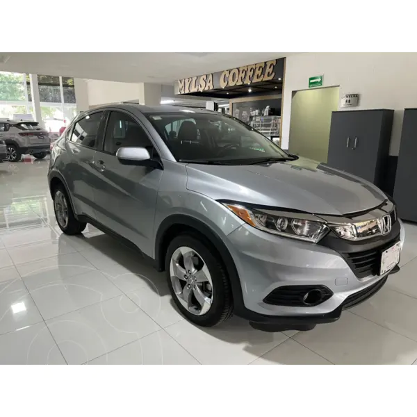 Foto Honda HR-V Uniq Aut usado (2019) color Plateado precio $240,000