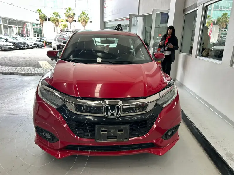 Foto Honda HR-V Touring usado (2022) color Rojo Milano precio $400,000