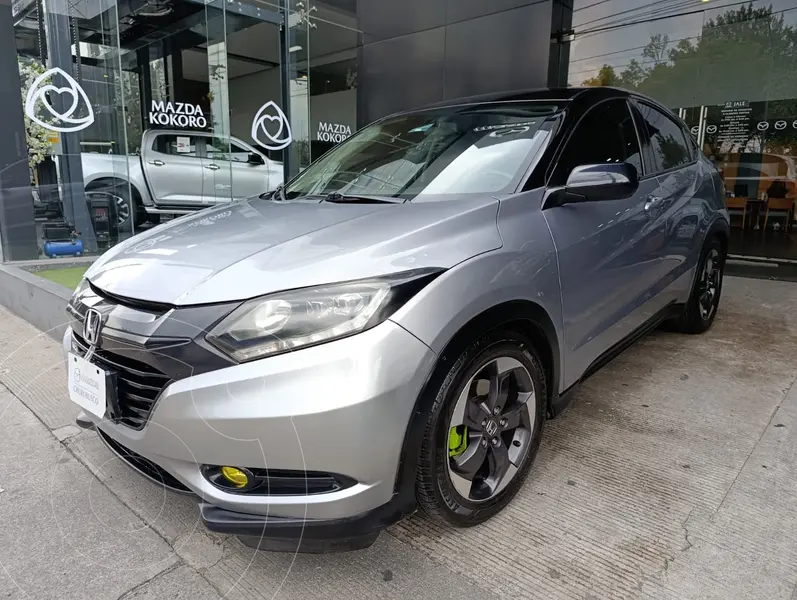 Foto Honda HR-V Touring Aut usado (2018) color Plata Diamante precio $257,000