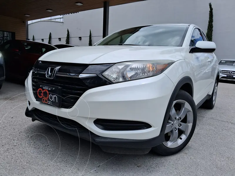 Foto Honda HR-V Uniq Aut usado (2018) color Blanco financiado en mensualidades(enganche $86,000 mensualidades desde $4,988)