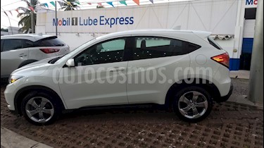Foto venta Auto Seminuevo Honda HR-V Uniq (2017) color Blanco precio $240,000