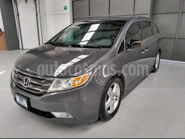 foto Honda Odyssey 5p Touring V6/3.5 Aut usado (2011) color Gris precio $220,000