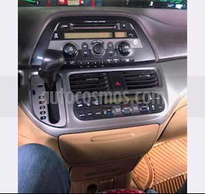 foto Honda Odyssey EXL usado (2010) color Blanco precio $169,000
