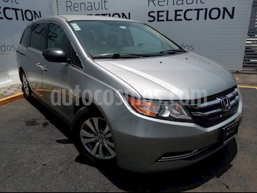 foto Honda Odyssey LX usado (2016) color Plata precio $310,000