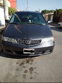 foto Honda Odyssey LX usado (2004) color Gris precio $77,000