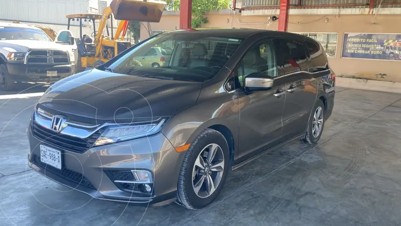 Foto Honda Odyssey Touring usado (2019) color Marron precio $484,000