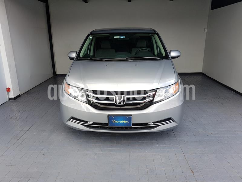 foto Honda Odyssey LX usado (2016) color Plata precio $349,000