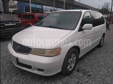 Honda Odyssey EX usado (2000) color Blanco precio $60,000