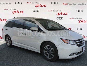 Honda Odyssey 5p Touring V6/3.5 Aut usado (2014) color Blanco precio $310,000
