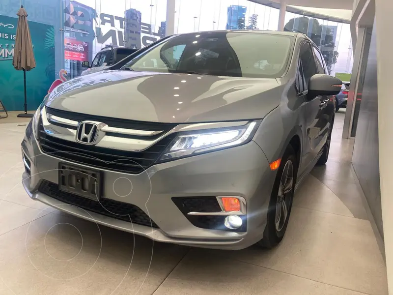 Foto Honda Odyssey Touring usado (2020) color Plata financiado en mensualidades(enganche $110,000 mensualidades desde $8,000)
