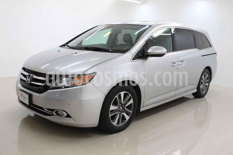foto Honda Odyssey Touring usado (2015) color Plata precio $325,000