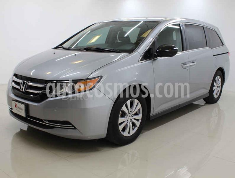 foto Honda Odyssey LX usado (2016) color Plata precio $329,000