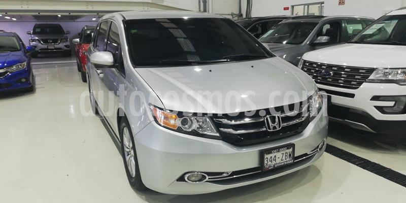 foto Honda Odyssey EXL usado (2014) color Plata Dorado precio $325,100