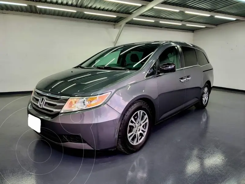 Foto Honda Odyssey EXL usado (2013) color Gris Oscuro precio $228,000
