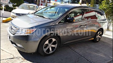 foto Honda Odyssey 5p Touring minivan aut CD q/c DVD usado (2012) color Gris precio $256,000