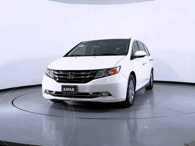 Foto Honda Odyssey EXL usado (2014) color Blanco precio $344,999