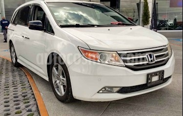 foto Honda Odyssey Touring usado (2012) color Blanco precio $215,000