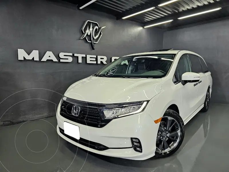 Foto Honda Odyssey Touring usado (2022) color Blanco precio $599,000