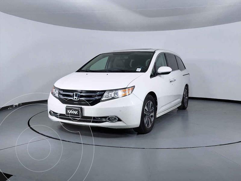Foto Honda Odyssey Touring usado (2015) color Blanco precio $396,999