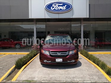 foto Honda Odyssey Touring usado (2016) color Rojo precio $424,000