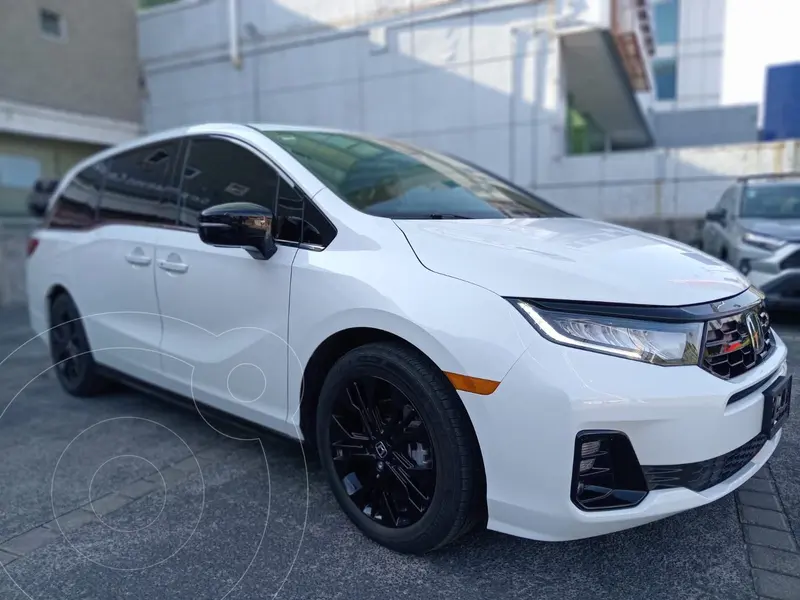 Foto Honda Odyssey Black Edition usado (2025) color Blanco financiado en mensualidades(enganche $374,110 mensualidades desde $15,741)