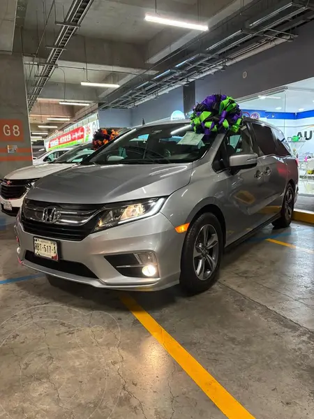 Foto Honda Odyssey Touring usado (2018) color Gris precio $460,000