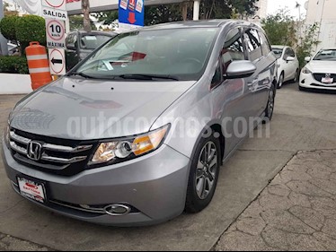 foto Honda Odyssey Touring usado (2016) color Plata precio $450,000