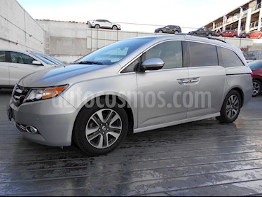 foto Honda Odyssey Touring usado (2014) color Plata precio $350,000