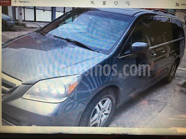 foto Honda Odyssey Touring usado (2007) color Gris Oscuro precio $135,000