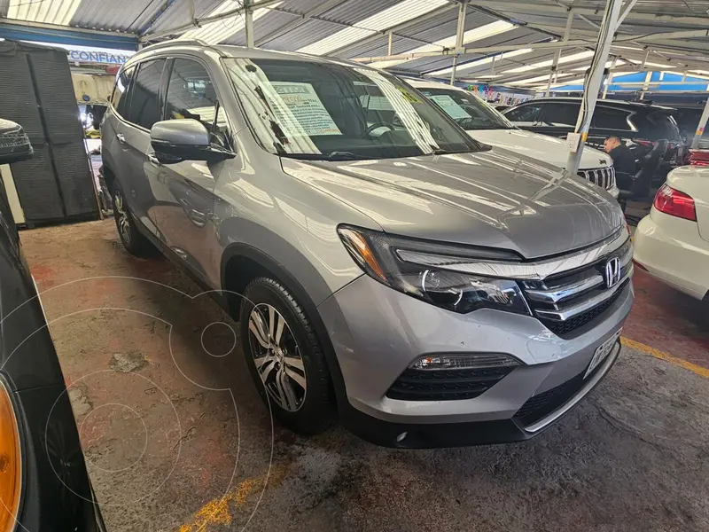 Foto Honda Pilot Touring usado (2016) color Gris precio $329,500