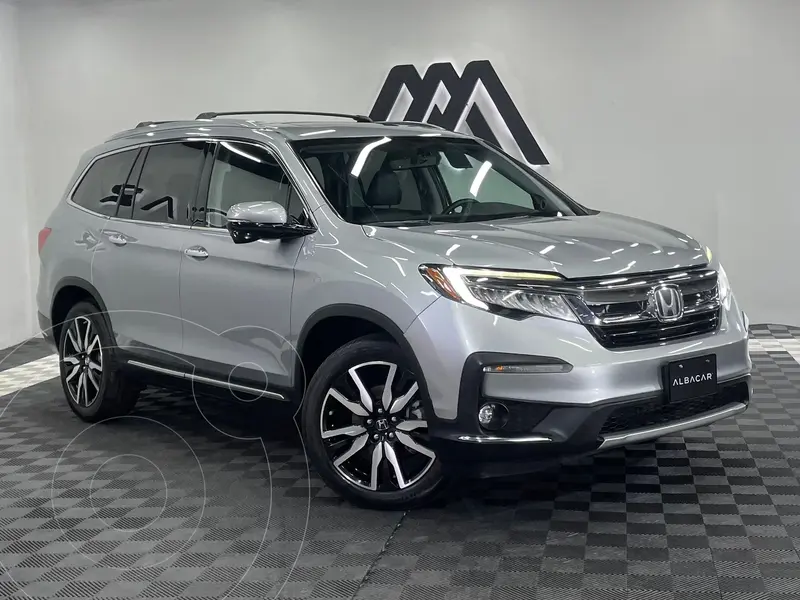 Foto Honda Pilot Touring usado (2019) color plateado precio $497,999