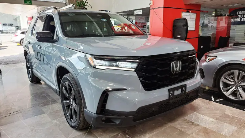 Foto Honda Pilot Black Edition usado (2023) color Azul financiado en mensualidades(enganche $417,582 mensualidades desde $17,570)
