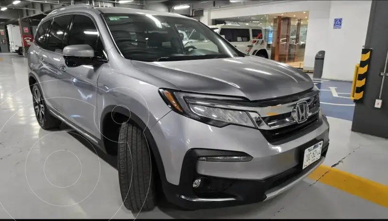 Foto Honda Pilot Touring usado (2021) color Plata precio $529,000