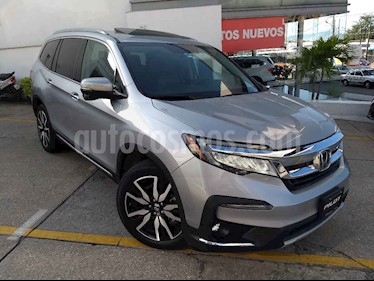 foto Honda Pilot Touring usado (2019) color Plata precio $769,900