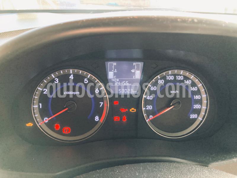 Hyundai Accent HB 1.4 GL usado (2016) color Gris precio $7.000.000