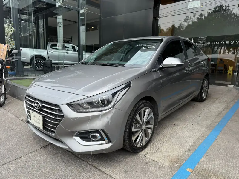 Foto Hyundai Accent Sedan GLS Aut usado (2022) color Plata precio $273,000