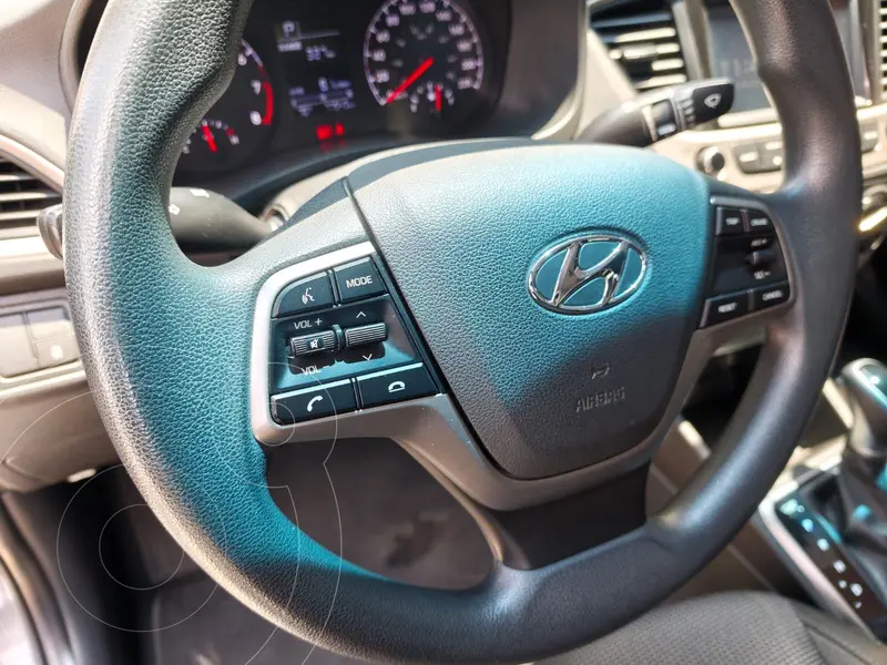 hyundai accent-sedan
