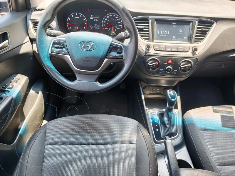 hyundai accent-sedan