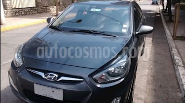 foto Hyundai Accent 1.4 GL Ac usado (2012) color Gris Carbono precio $4.850.000