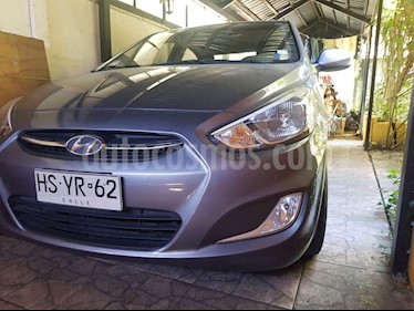 foto Hyundai Accent 1.4 GL Ac usado (2016) color Gris Carbono precio $6.500.000