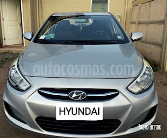 foto Hyundai Accent 1.4 GL usado (2015) color Gris precio $5.200.000