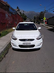 foto Hyundai Accent 1.6 GL Ac usado (2016) color Blanco precio $6.400.000