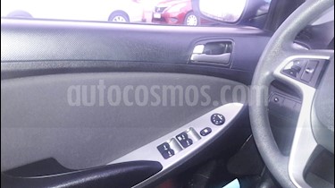 Hyundai Accent 1.4L GL Full usado (2018) color Azul Celeste precio $6.200.000