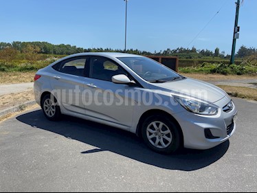 Hyundai Accent 1.4 GL usado (2011) color Plata precio $4.500.000
