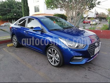 foto Hyundai Accent GL Mid usado (2018) color Azul precio $198,000