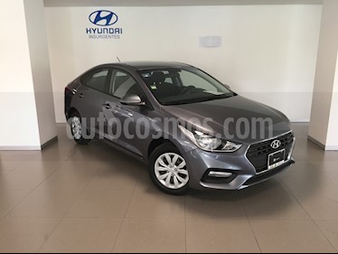 foto Hyundai Accent GL usado (2019) color Gris precio $240,000